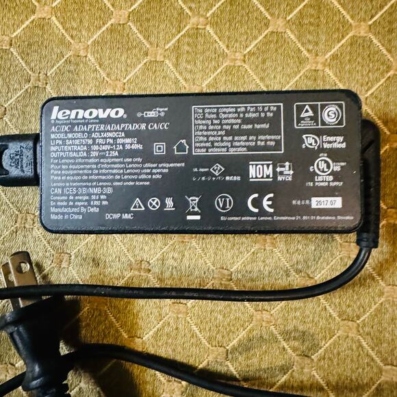 Lenovo ADLX45NDC2A Slim yellow square tip 45W 20V AC Adapter w power cable - Picture 4 of 4